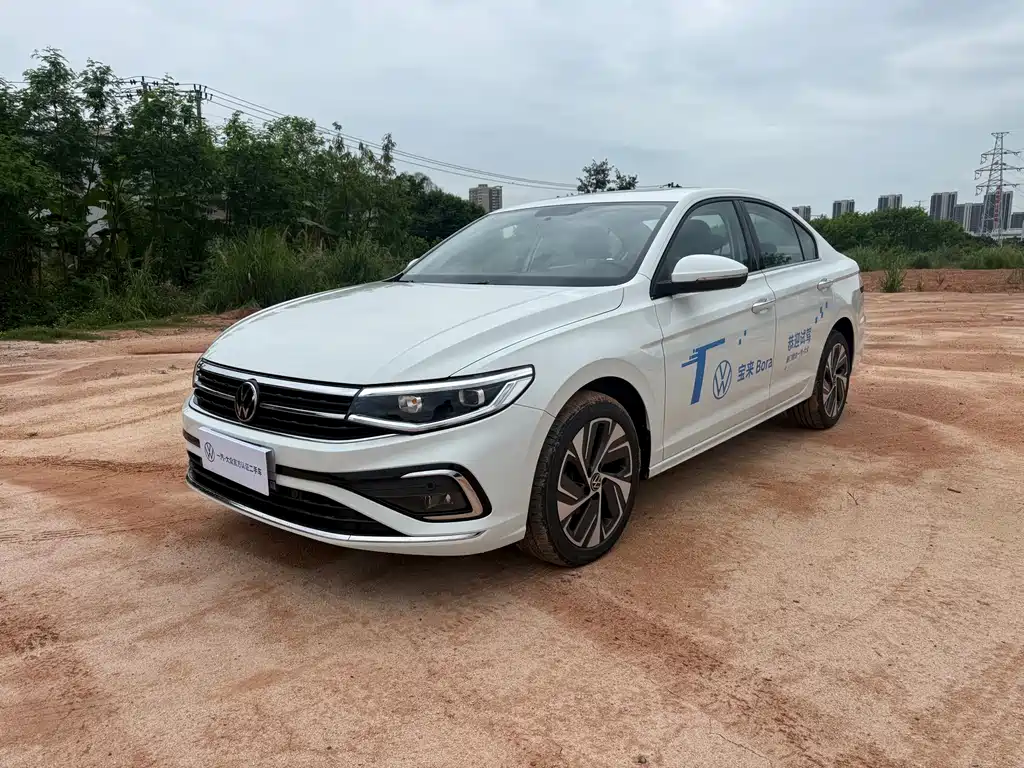 Volkswagen Bora 2024