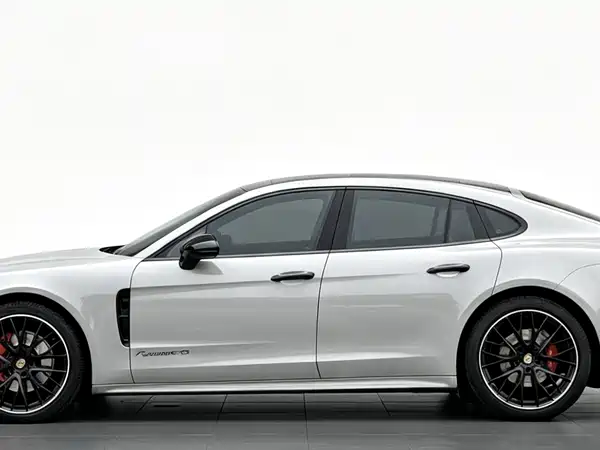 Porsche Panamera 2019