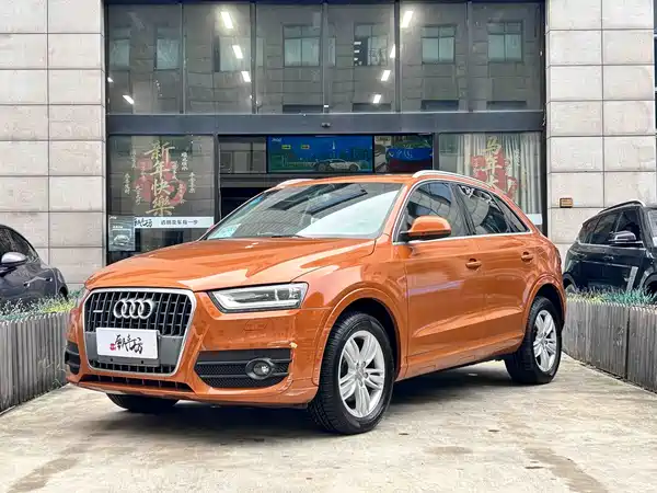 Audi Q3 2015