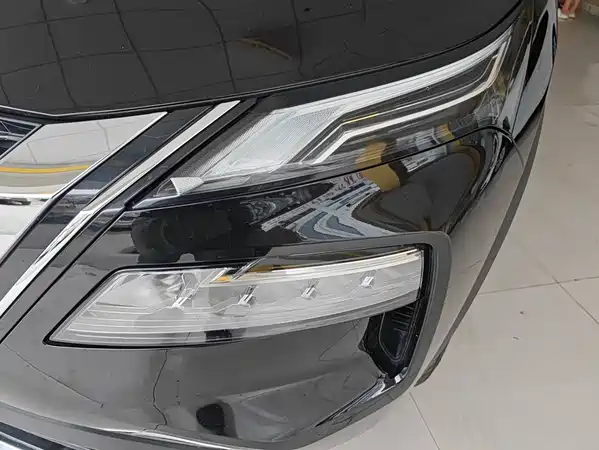Nissan X-Trail 2022
