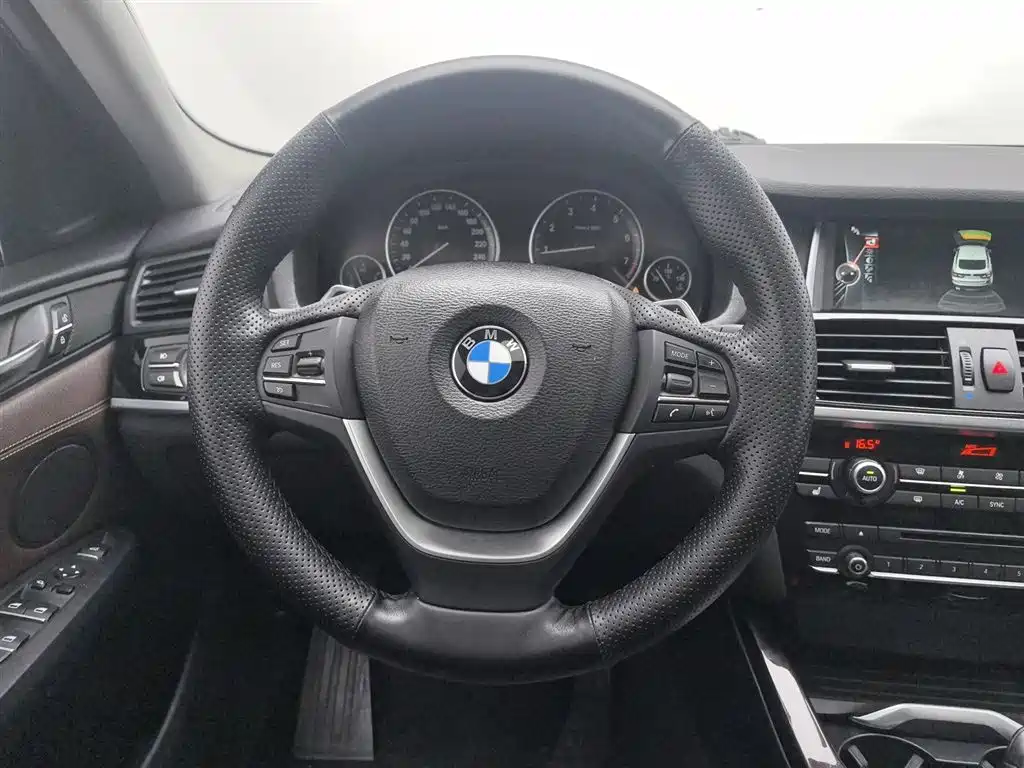 BMW X4 2016 — фото 11