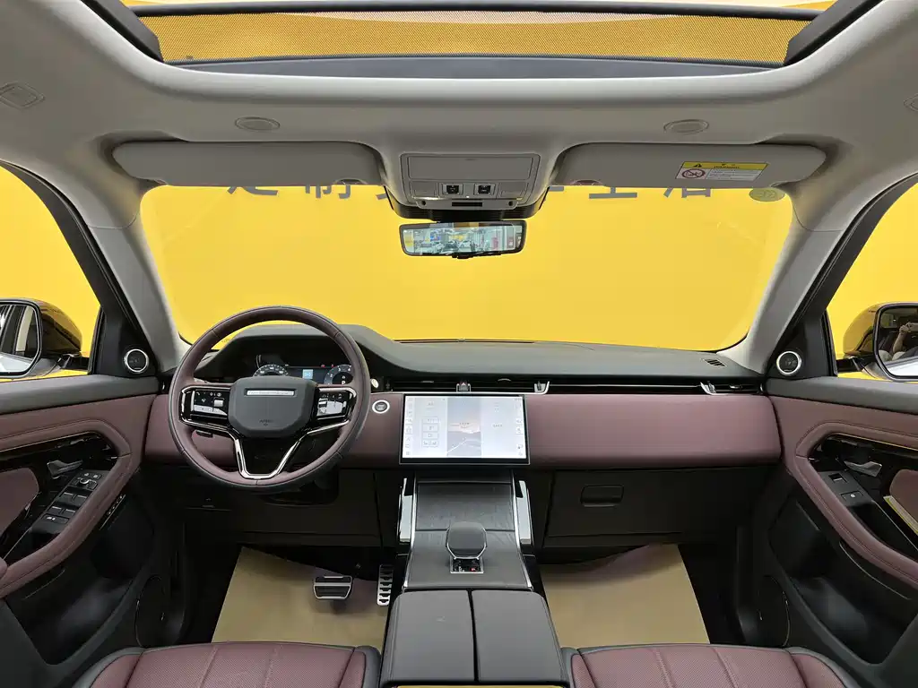 Land Rover Evoque 2026 — фото 16