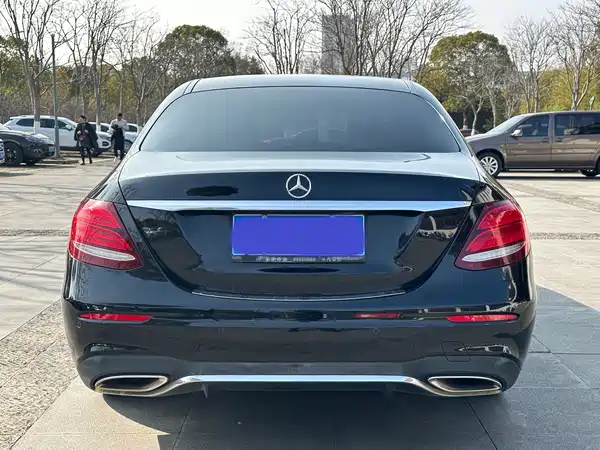 Mercedes-Benz E-Class 2017