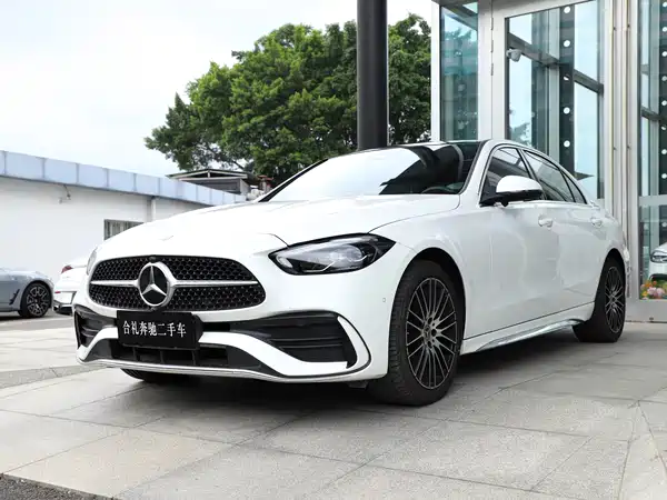 Mercedes-Benz C-Class 2023