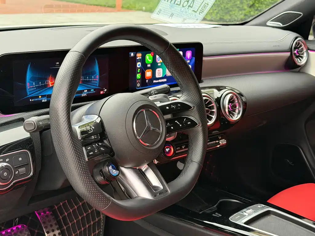 Mercedes-Benz CLA AMG 2024 — фото 6
