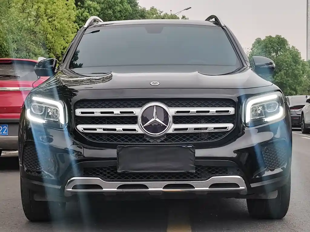 Mercedes-Benz GLB 2022 — фото 2