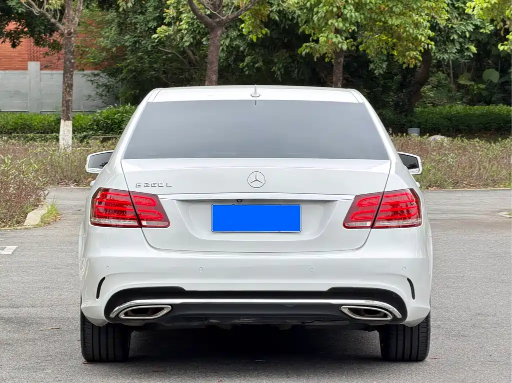 Mercedes-Benz E-Class 2014