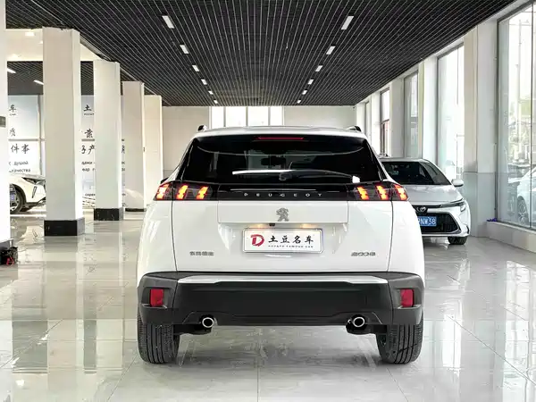 Peugeot 2008 2022
