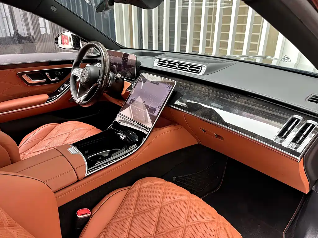 Mercedes-Benz Maybach S-Class 2022 — фото 26