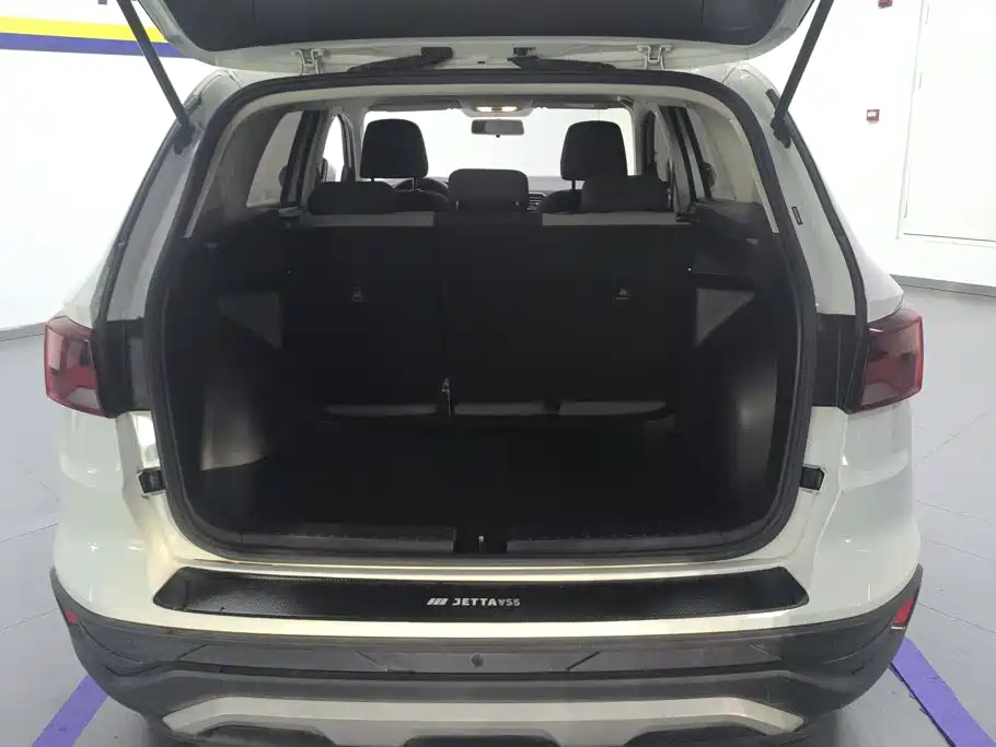 Jetta VS5 2021