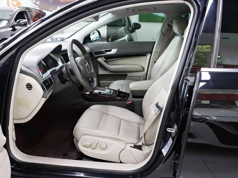 Audi A6L 2012