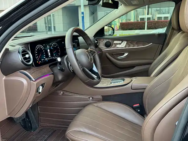 Mercedes-Benz E-Class 2023