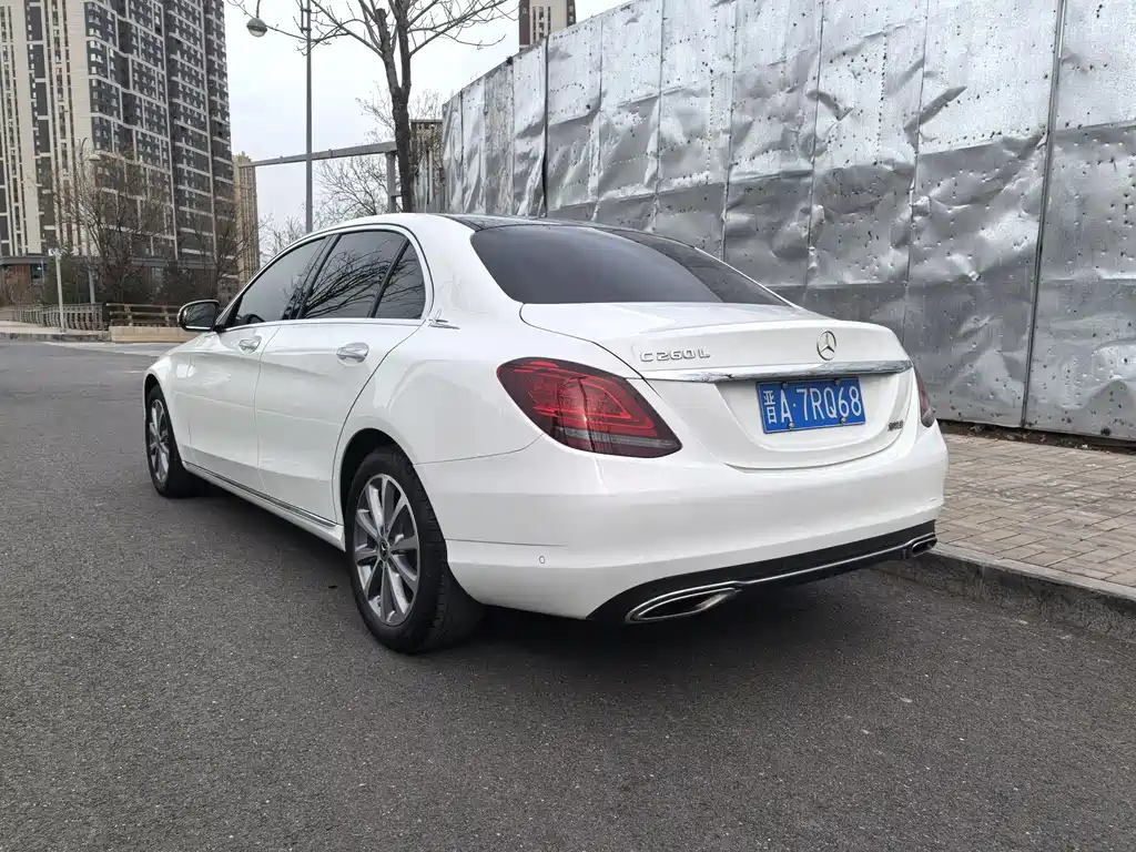 Mercedes-Benz C-Class 2020 — фото 7