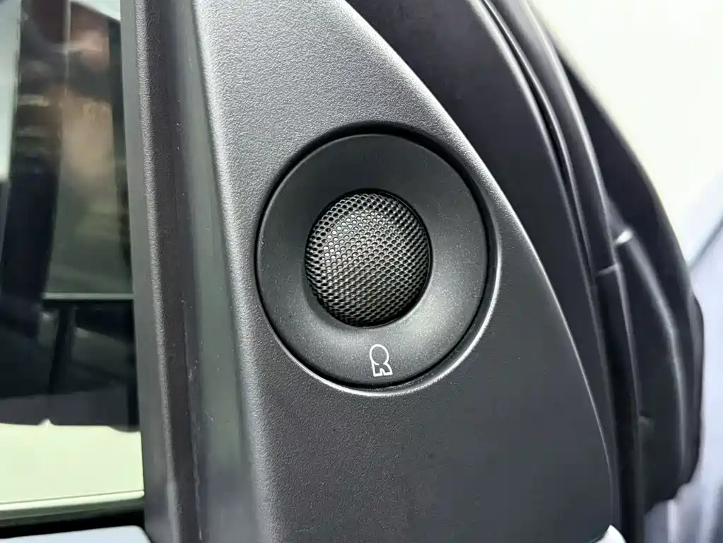 Lincoln Navigator 2019 — фото 16