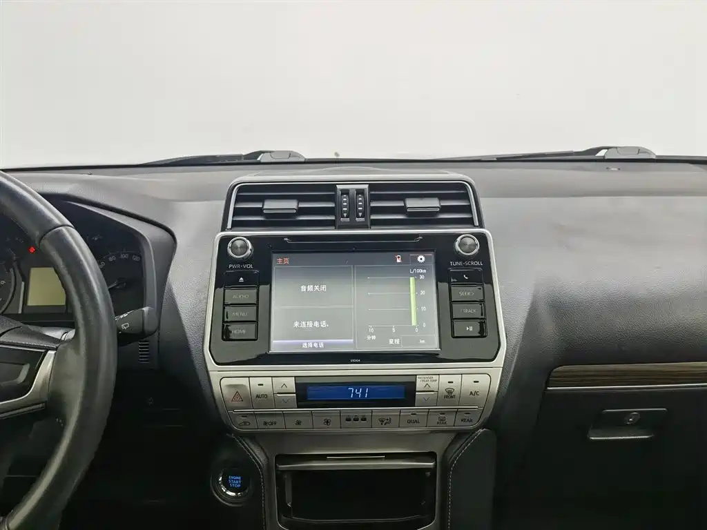 Toyota Prado 2018 — фото 12