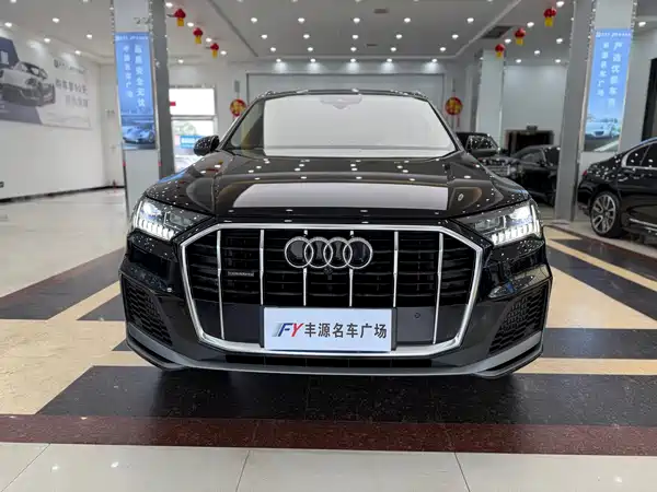 Audi Q7 2021