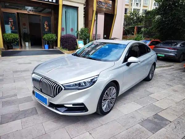 Hongqi H5 2022