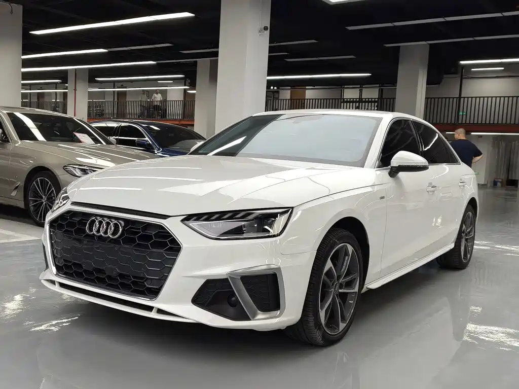 Audi A4L 2022