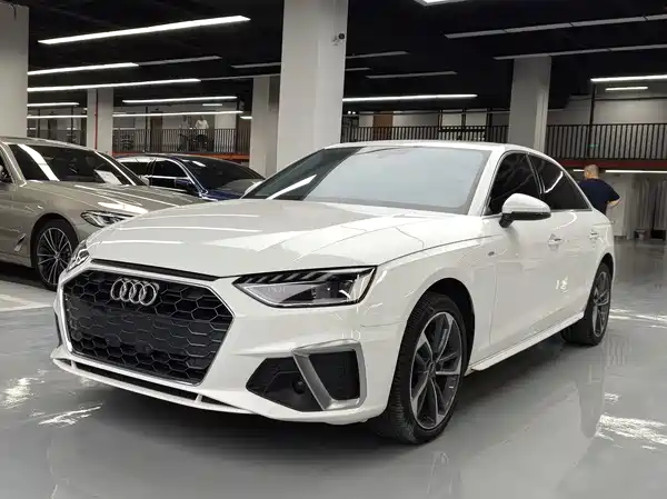 Audi A4L 2022
