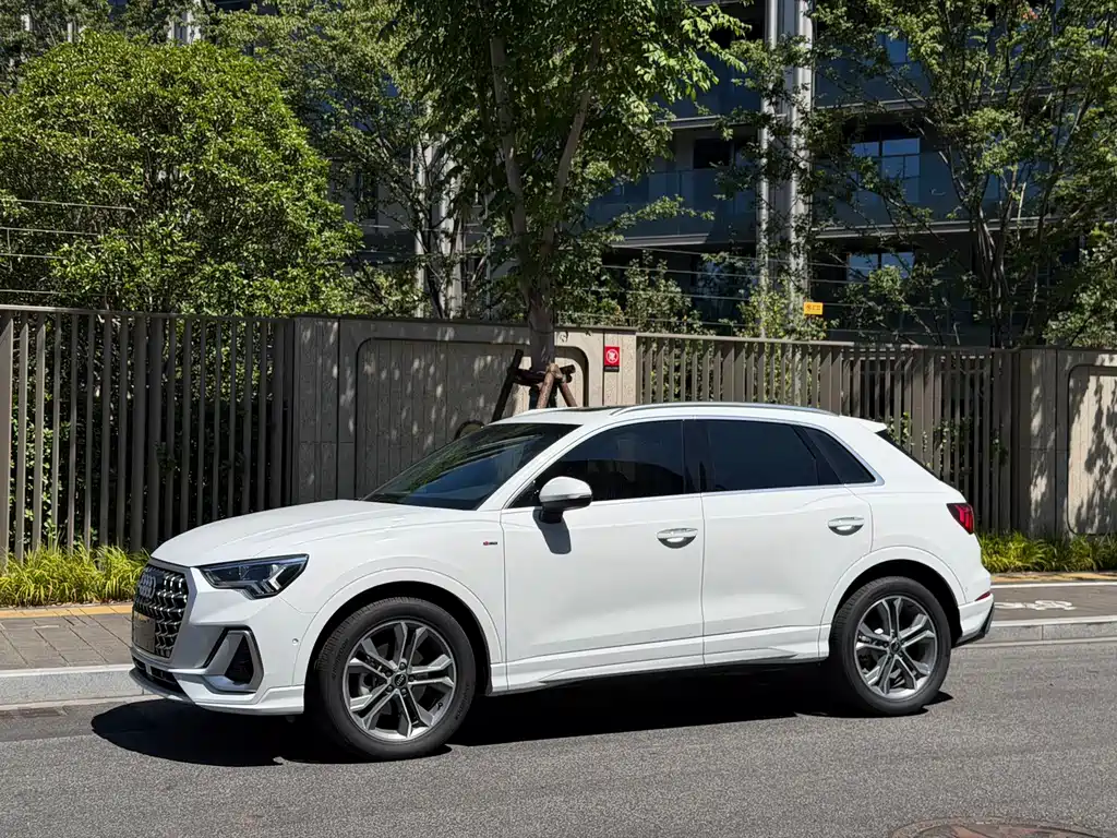 Audi Q3 2024