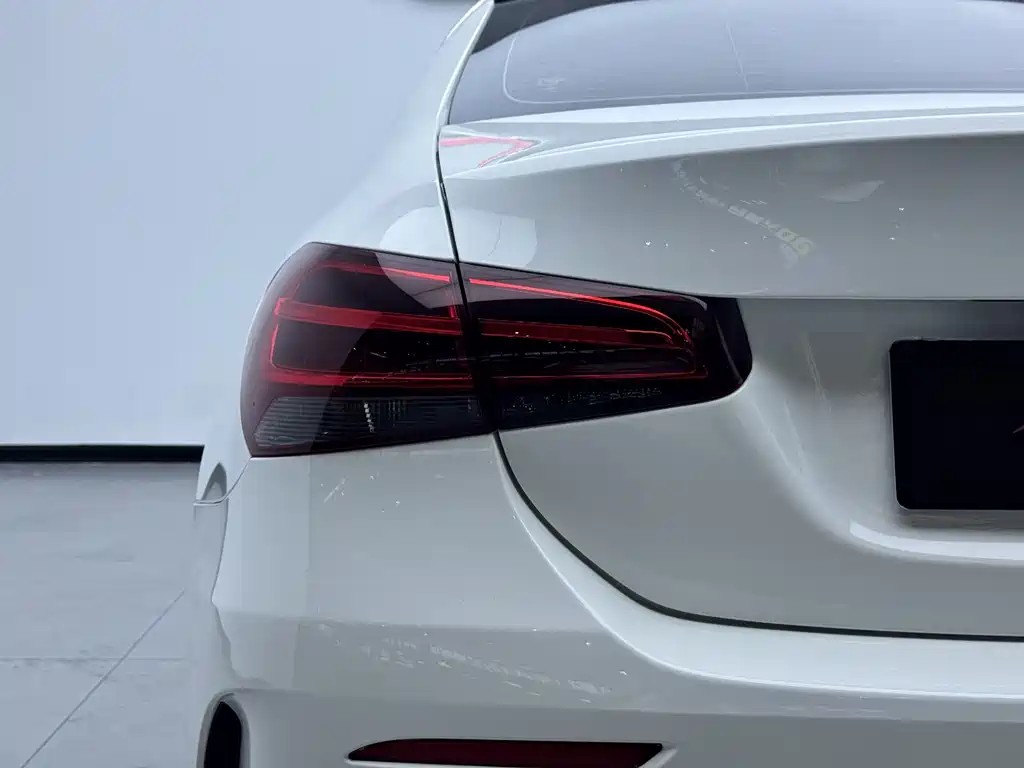 Mercedes-Benz A-Class 2021 — фото 15