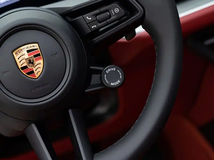Porsche Cayenne 2026 — фото 19