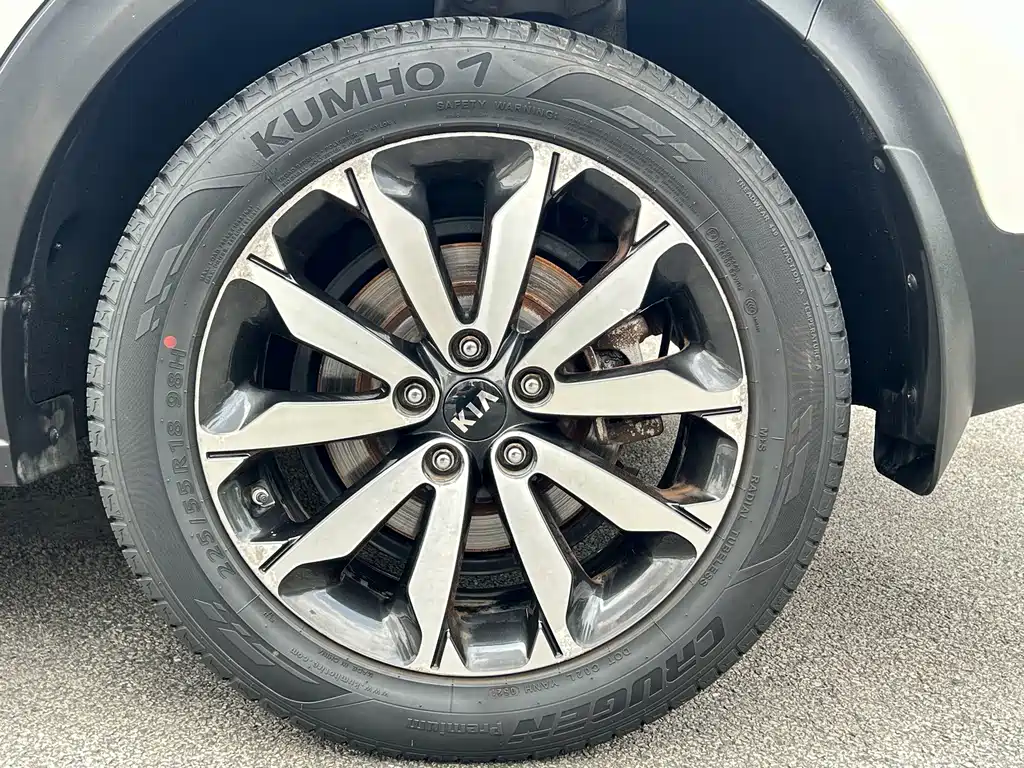 Kia KX5 2016 — фото 9