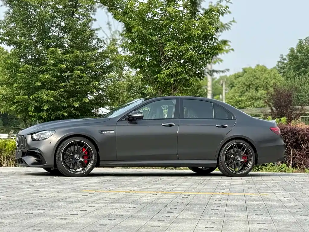 Mercedes-Benz E-Class AMG 2021 — фото 2