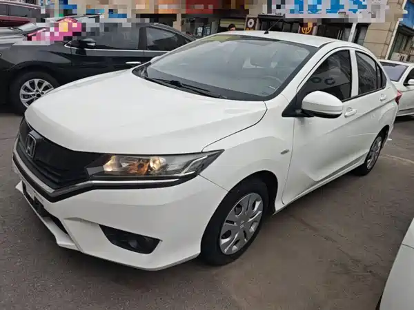 Honda Greiz 2016