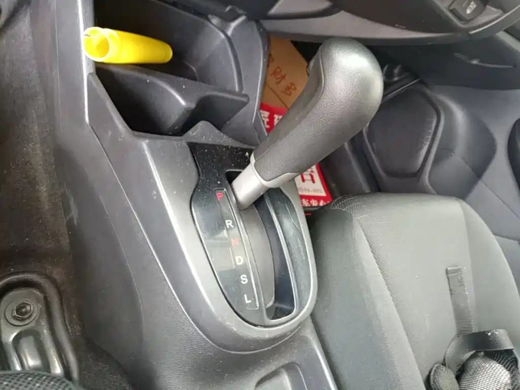 Honda Fit 2015 — фото 14
