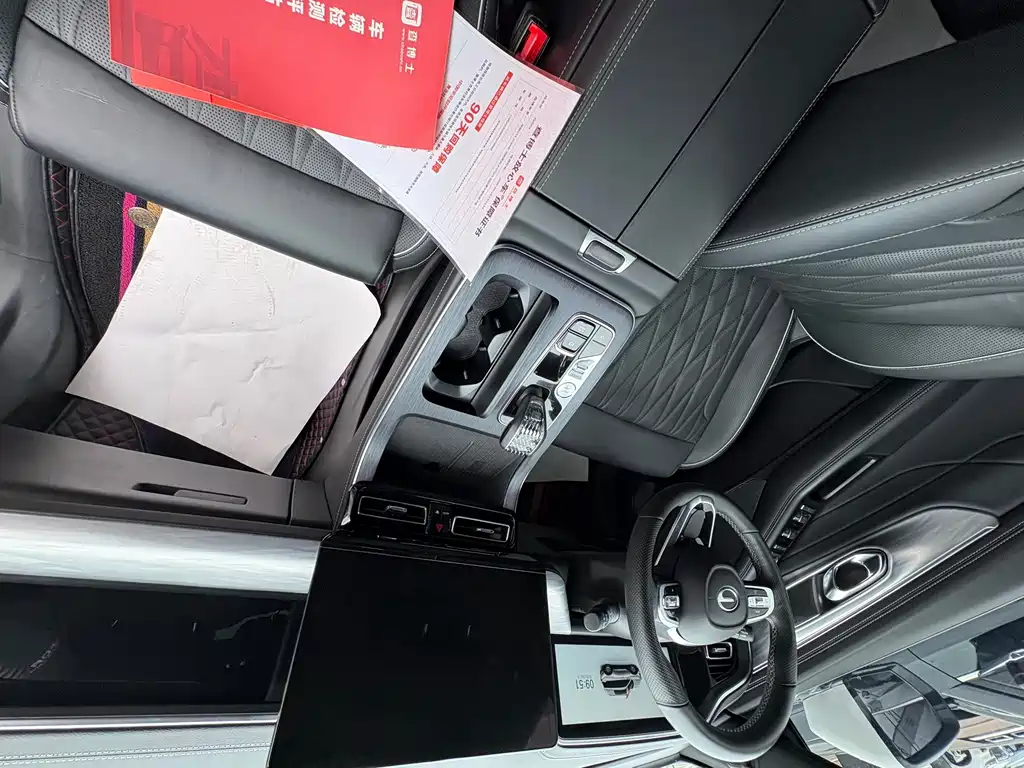 GAC Trumpchi GS8 2023 — фото 13