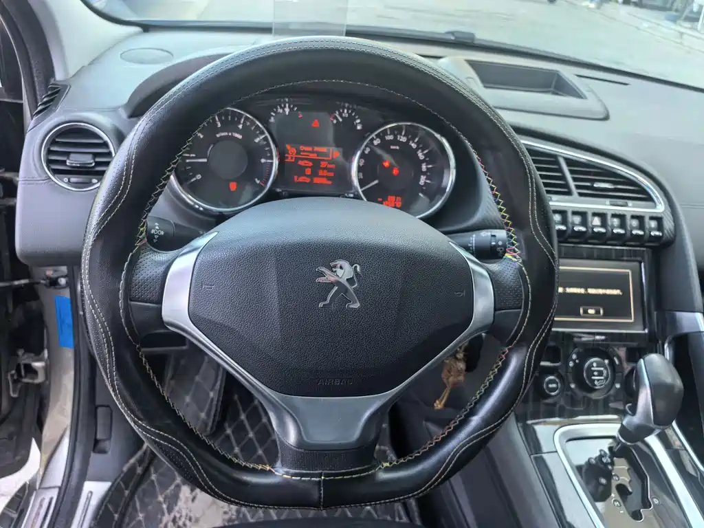 Peugeot 3008 2016 — фото 12