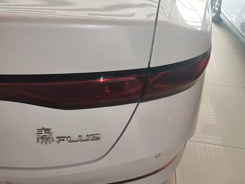 BYD Qin PLUS 2025 — фото 8