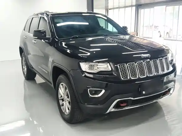 Jeep Grand Cherokee 2015
