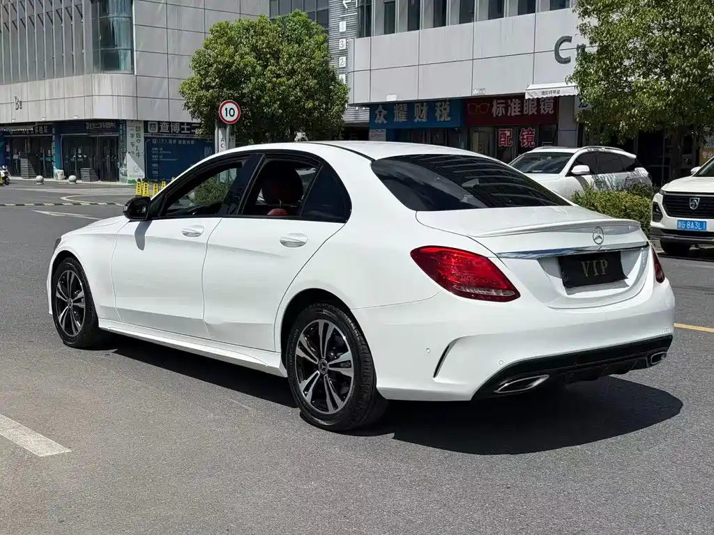 Mercedes-Benz C-Class 2018 — фото 6
