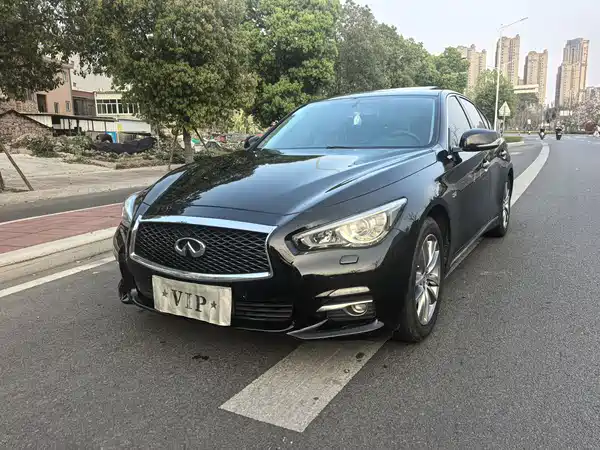 Infiniti Q50L 2016