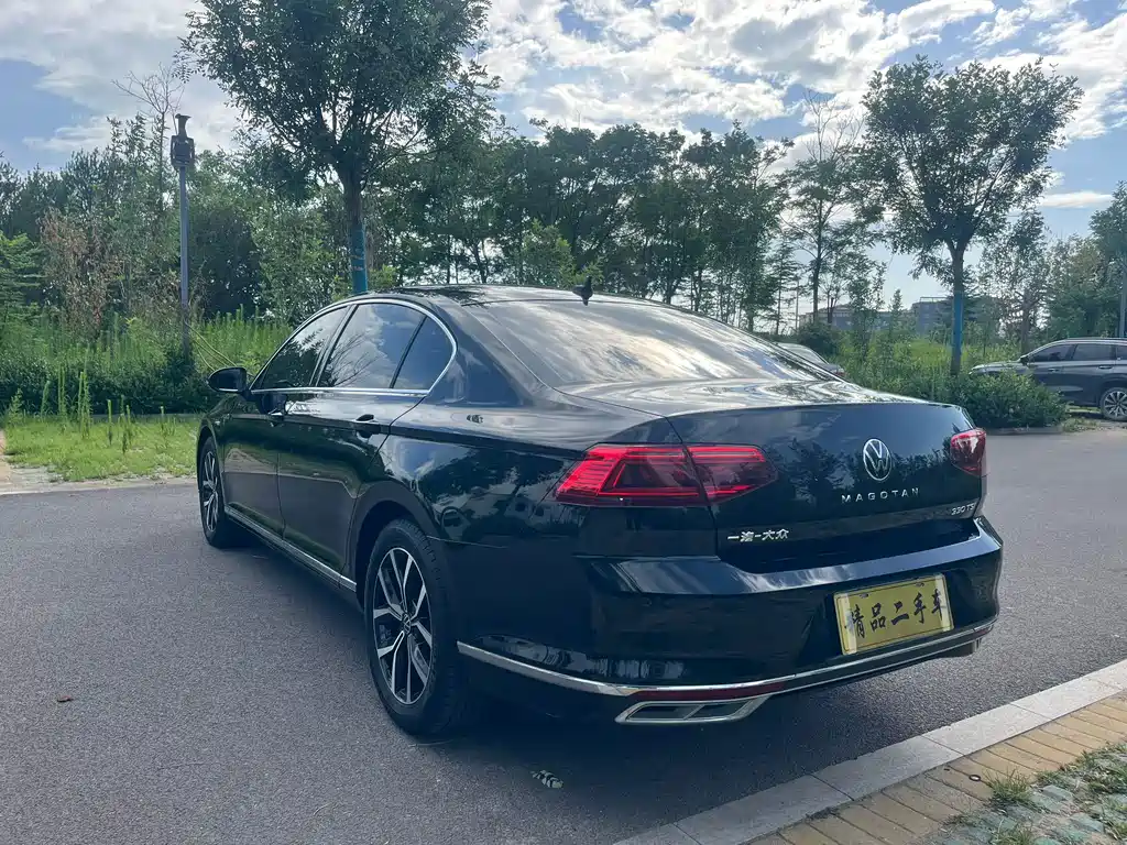 Volkswagen Magotan 2023