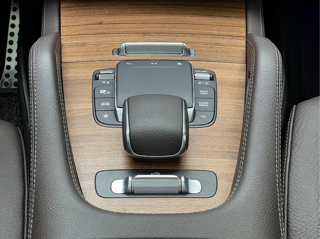 Mercedes-Benz GLS 2022 — фото 16