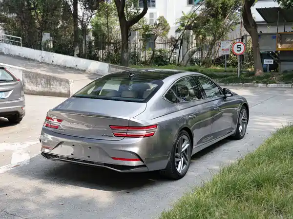 Genesis G80 2024