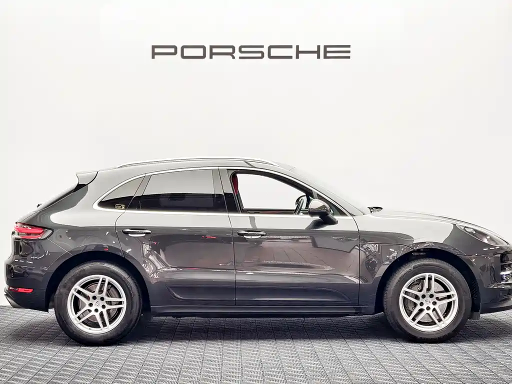 Porsche Macan 2021 — фото 6