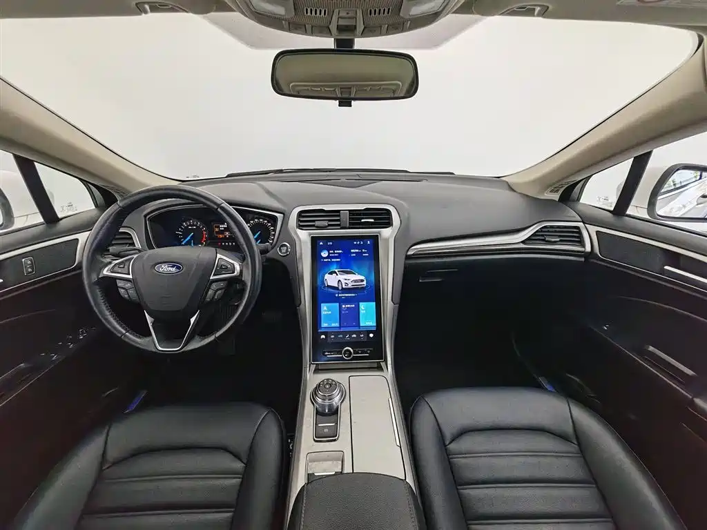 Ford Mondeo 2022 — фото 5