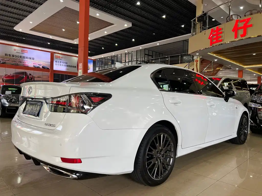 Lexus GS 2018 — фото 6