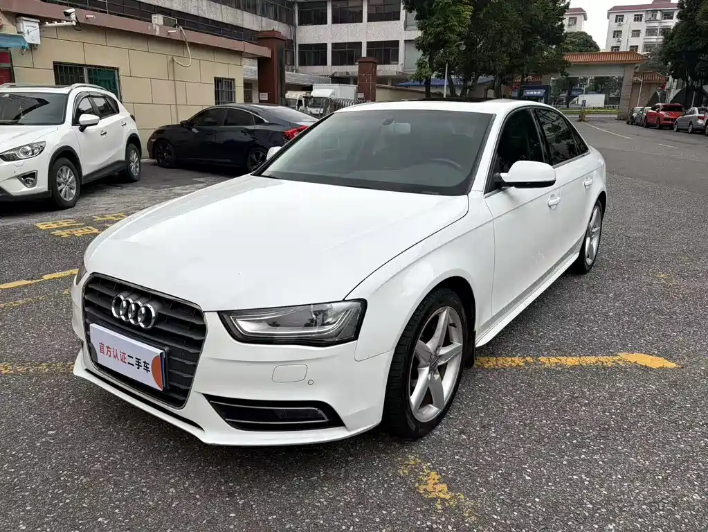 Audi A4L 2014