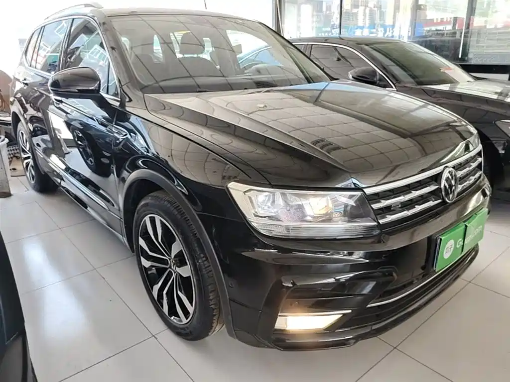 Volkswagen Tiguan L 2021 — фото 4