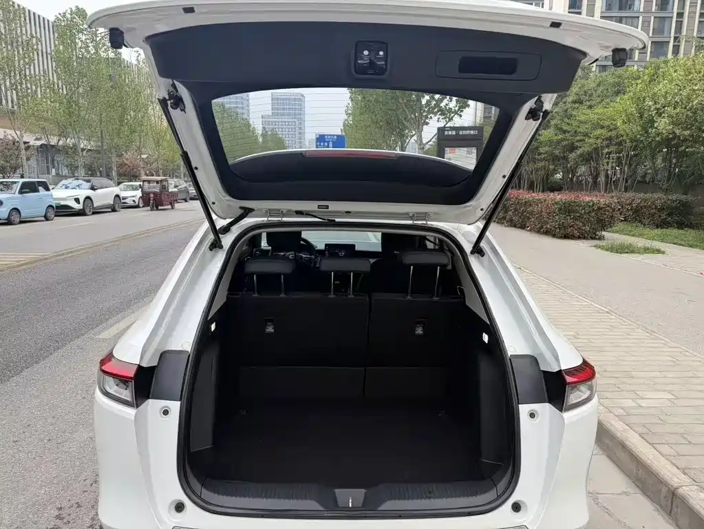 Honda Vezel 2023 — фото 15