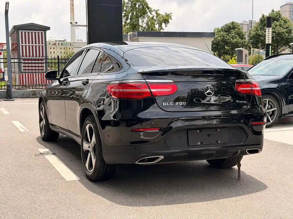 Mercedes-Benz GLC Coupe 2018 — фото 9