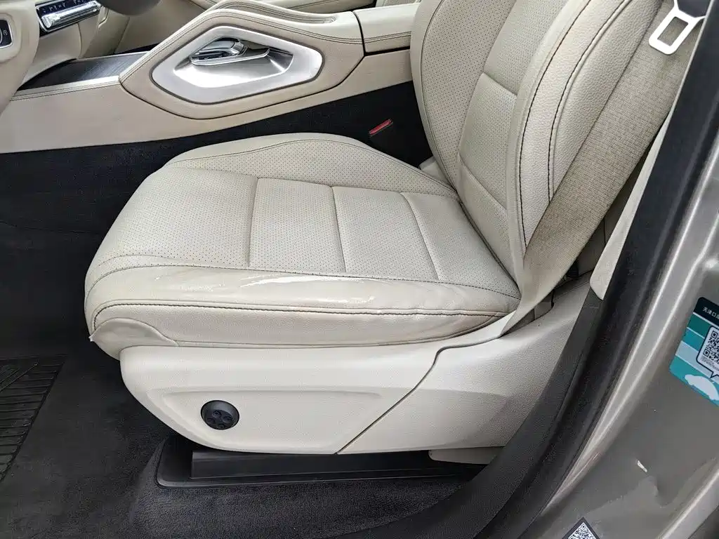 Mercedes-Benz GLE 2019 — фото 20