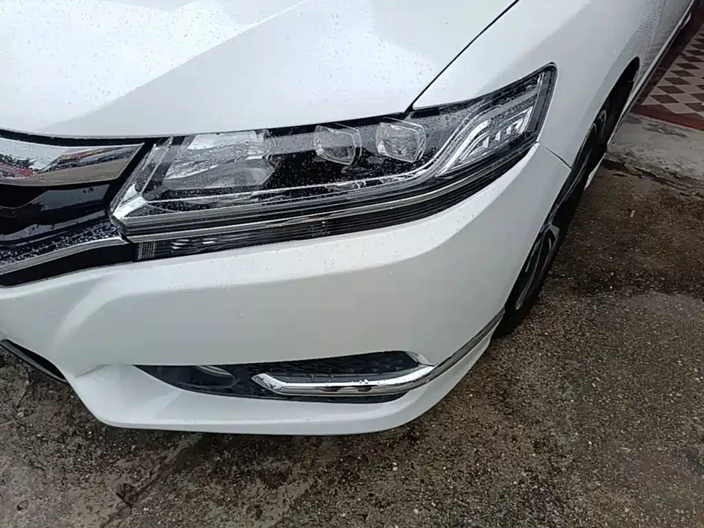 Honda Spirior 2015 — фото 24
