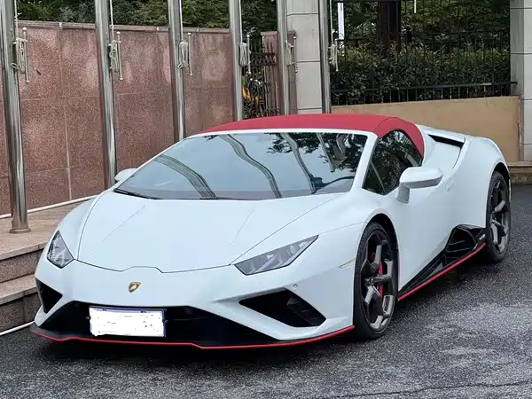 Lamborghini Huracan 2021