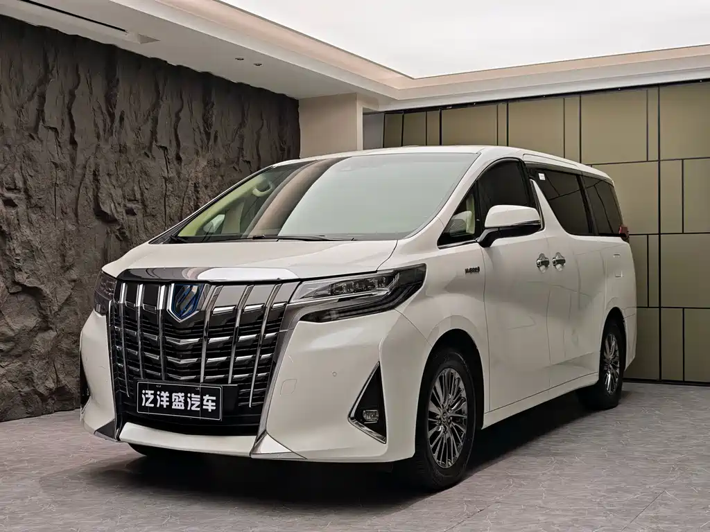 Toyota Alphard 2021 — фото 1